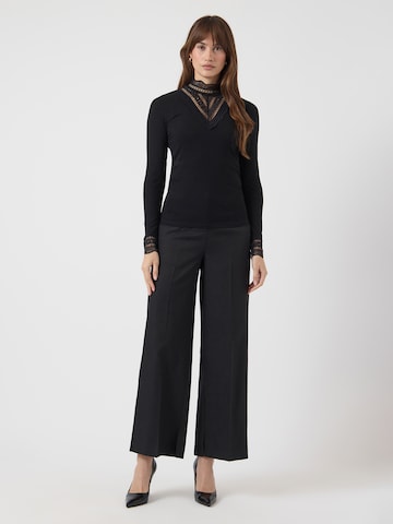Tricou de la YAS pe negru