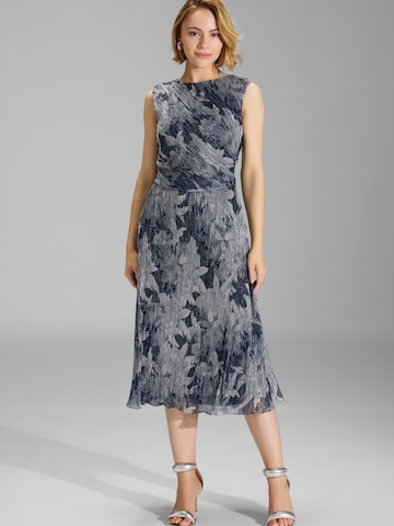 Abito di SWING in blu: frontale