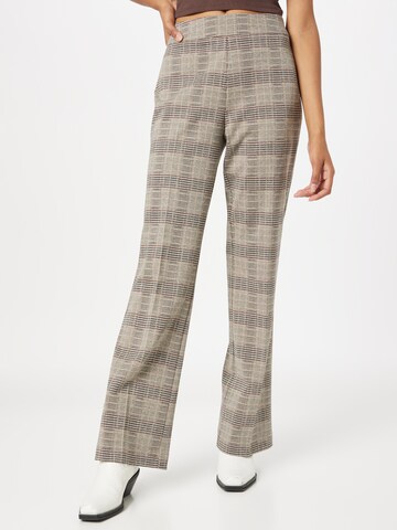 ESPRIT Regular Pleated Pants in White: front