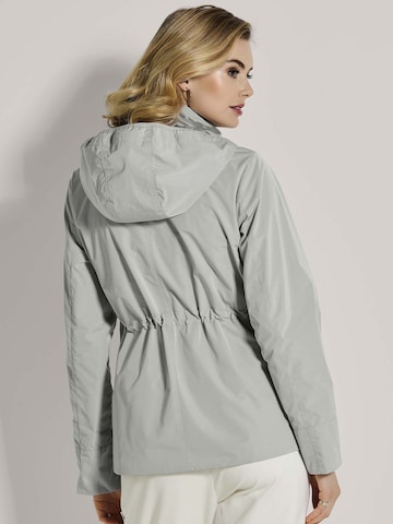 MADELEINE Parka in Grau