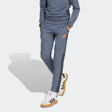 ADIDAS PERFORMANCE Tapered Sportbroek 'Tiro 25 Essentials' in Grijs: voorkant