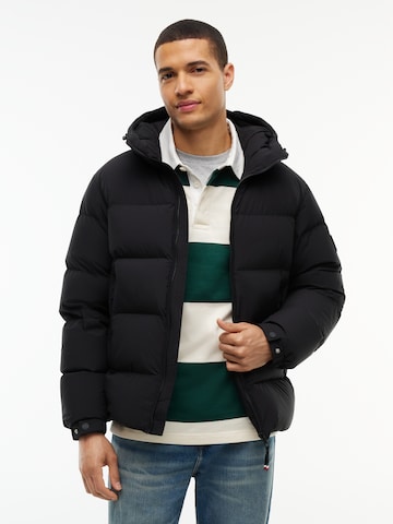 TOMMY HILFIGER Winterjas in Zwart: voorkant