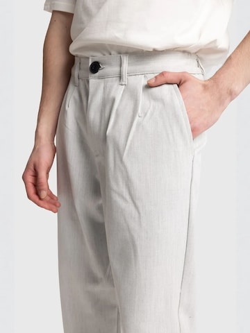 Regular Pantalon à pince Giesto en gris