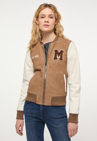 Veste mi-saison MUSTANG en marron : devant