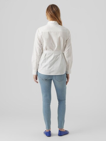 MAMALICIOUS - Blusa 'Leticia' en blanco