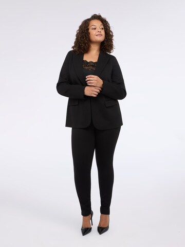 Skinny Pantaloni di Fiorella Rubino in nero