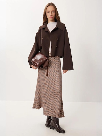 Happiness İstanbul Mantel in Braun