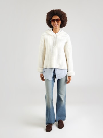 Monki Sweater in White
