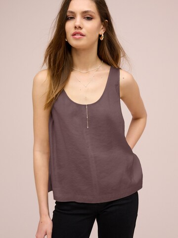 Next Top in Rood