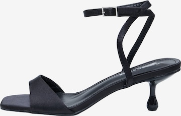 Sandalo di GLAMOROUS in nero: frontale