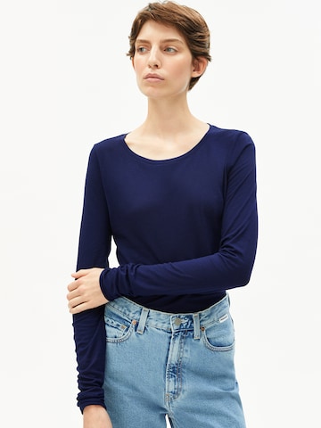 ARMEDANGELS Shirt in Blauw: voorkant