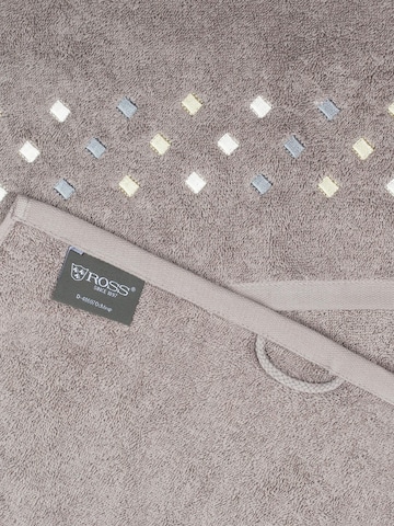 ROSS Towel 'Stoneline' in Grey