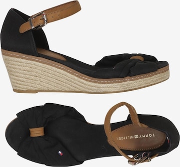 TOMMY HILFIGER Pumps 39 in Schwarz: Vorderseite