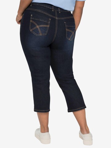 SHEEGO Slimfit Jeans in Blau