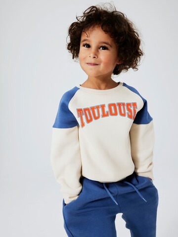 NAME IT Sweatshirt 'MOSCAR' in Beige: Vorderseite