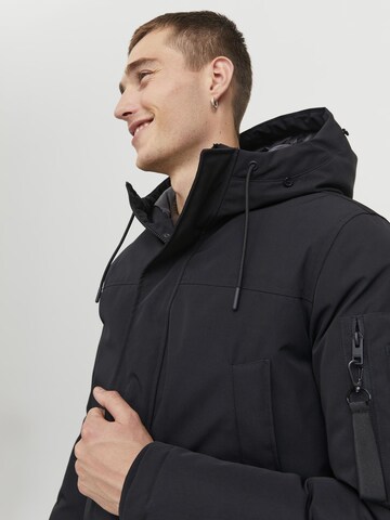 juoda JACK & JONES Žieminė parka 'SAKER'