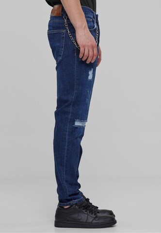 2Y Premium Tapered Jeans in Blau