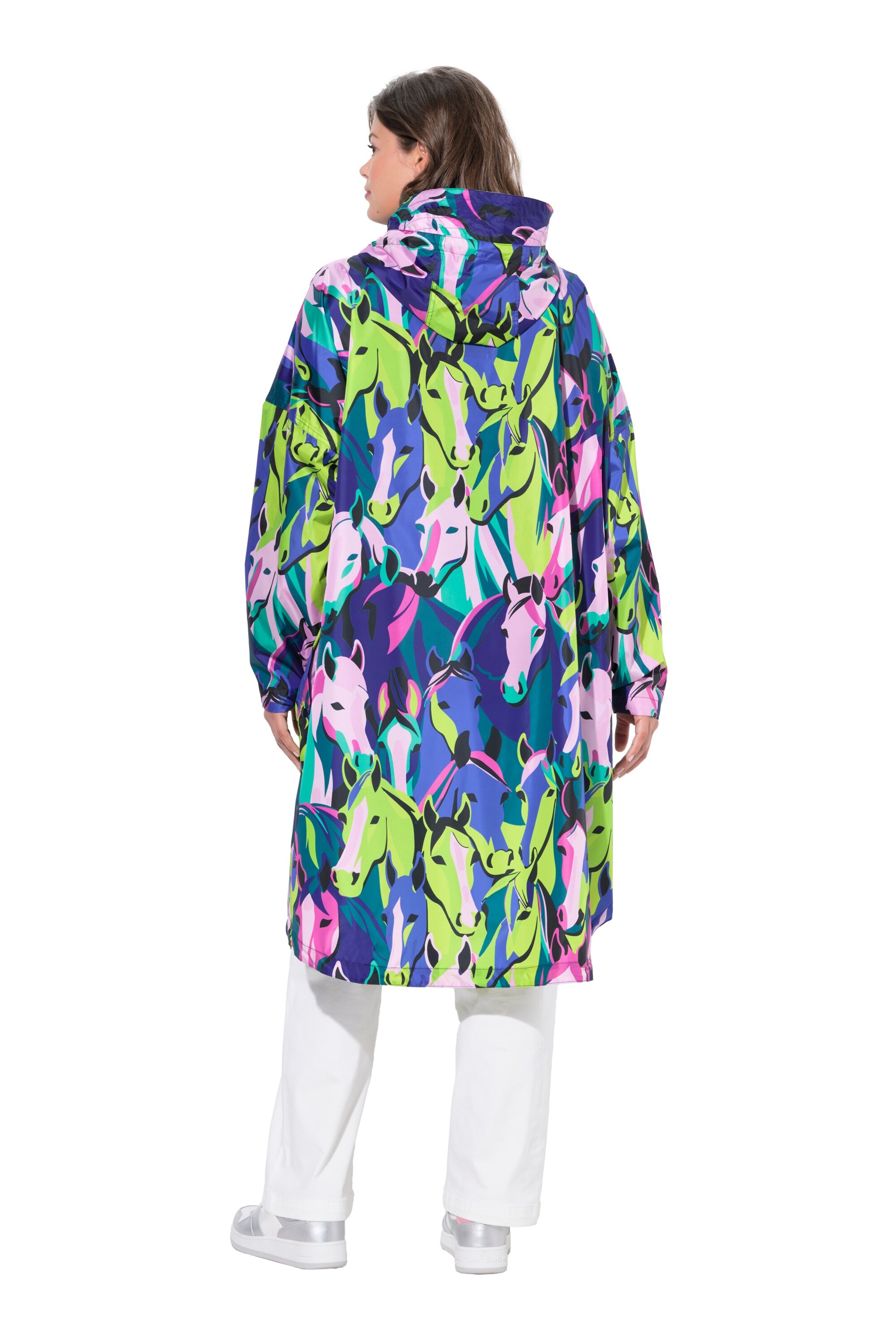 LAURASØN Performance Jacket in Blue