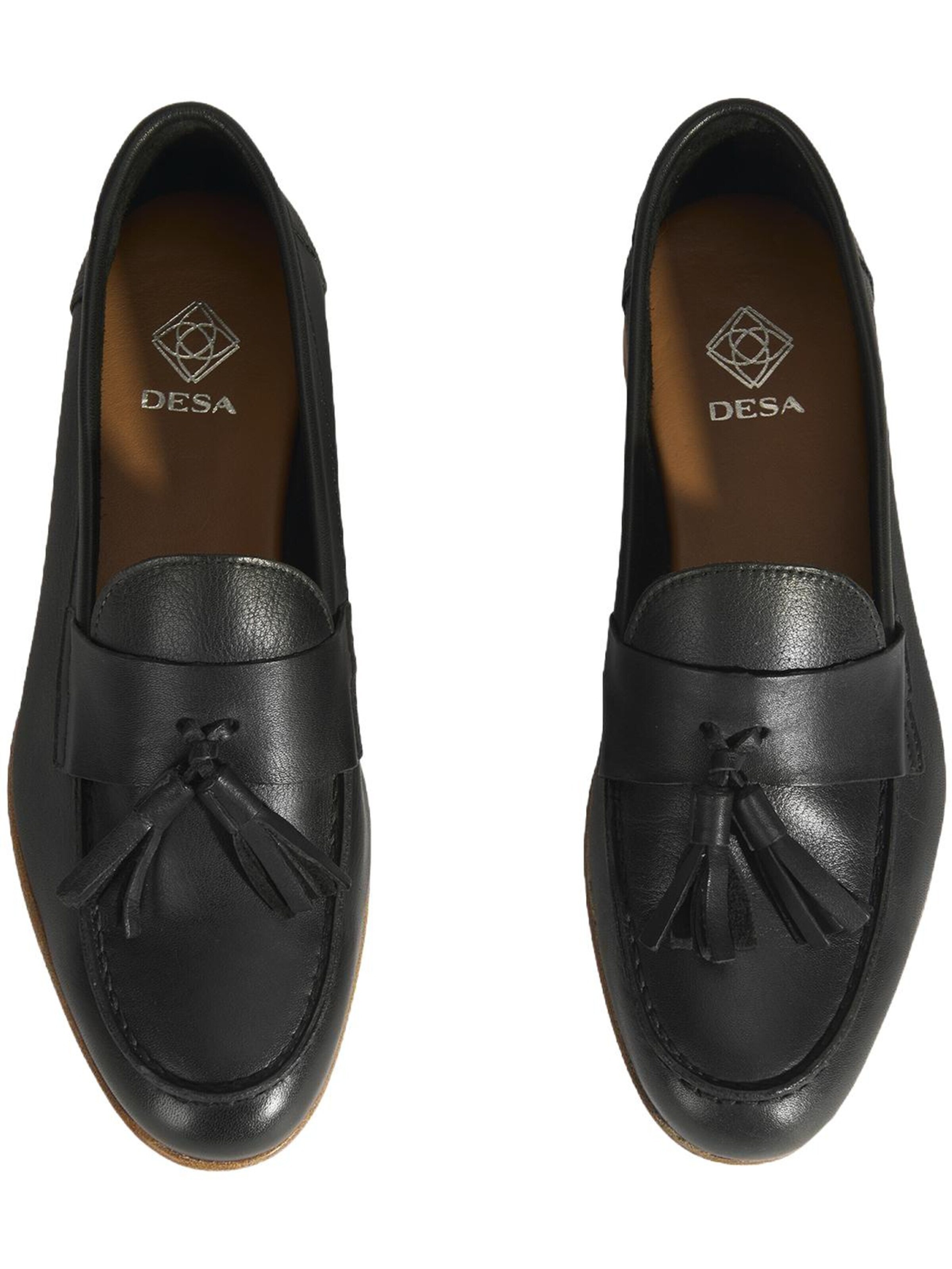 Desa Classic Flats in Black