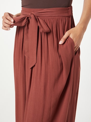 ABOUT YOU Skirt 'Chinara' in Brown