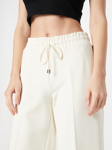 Wide Leg Pantalon à plis COMMA en beige