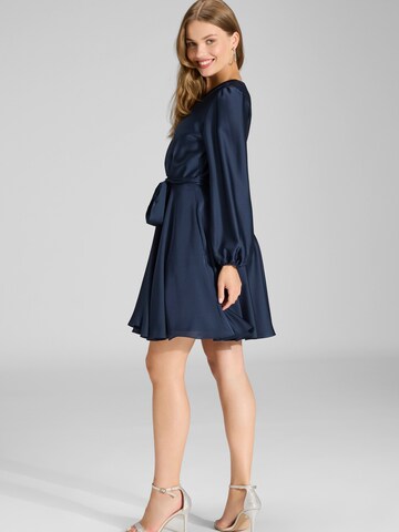 SWING Cocktailkleid in Blau