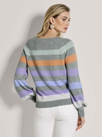 MADELEINE Trui in Grijs