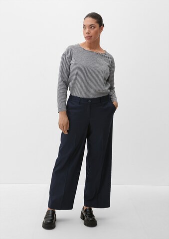 TRIANGLE Regular Pleated Pants in Blue