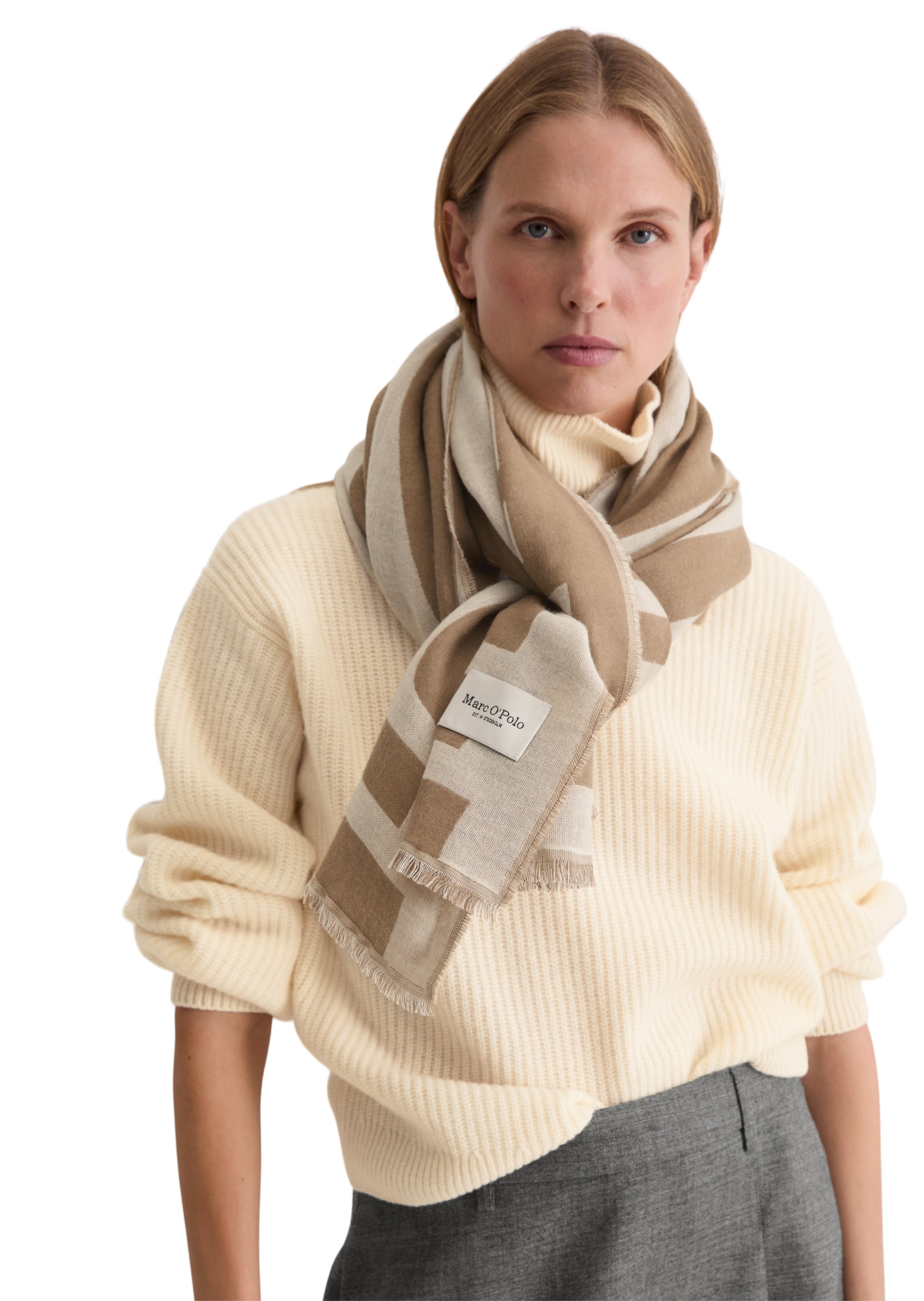 Marc O'Polo Scarf in Brown: front