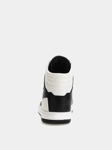 GUESS Sneakers 'Sava' in Black
