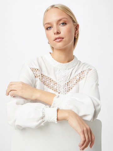 Freequent Blouse 'SWEETLY' in White