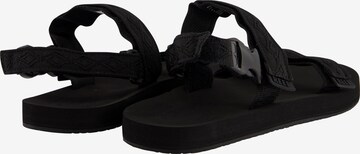 REEF Beach & Pool Shoes 'Convertible' in Black