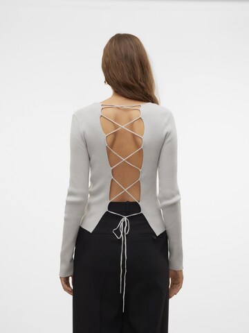 SOMETHINGNEW Sweater in Beige