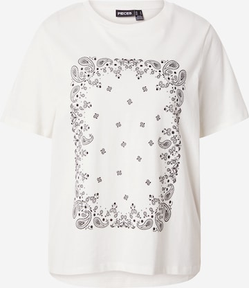 T-shirt 'PCADDYSAN' PIECES en blanc : devant