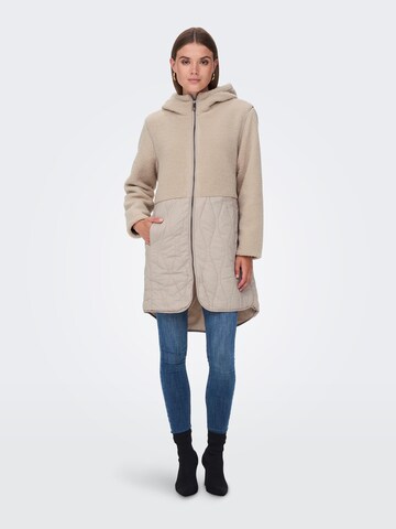 Veste mi-saison 'TINKA' ONLY en beige