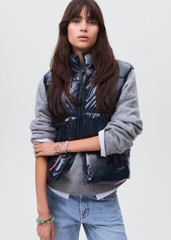 MANGO TEEN Vest 'Beret' in Blue: front