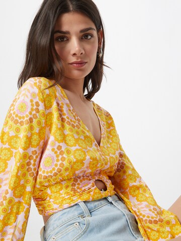 Y.A.S - Blusa 'PETAL' en amarillo