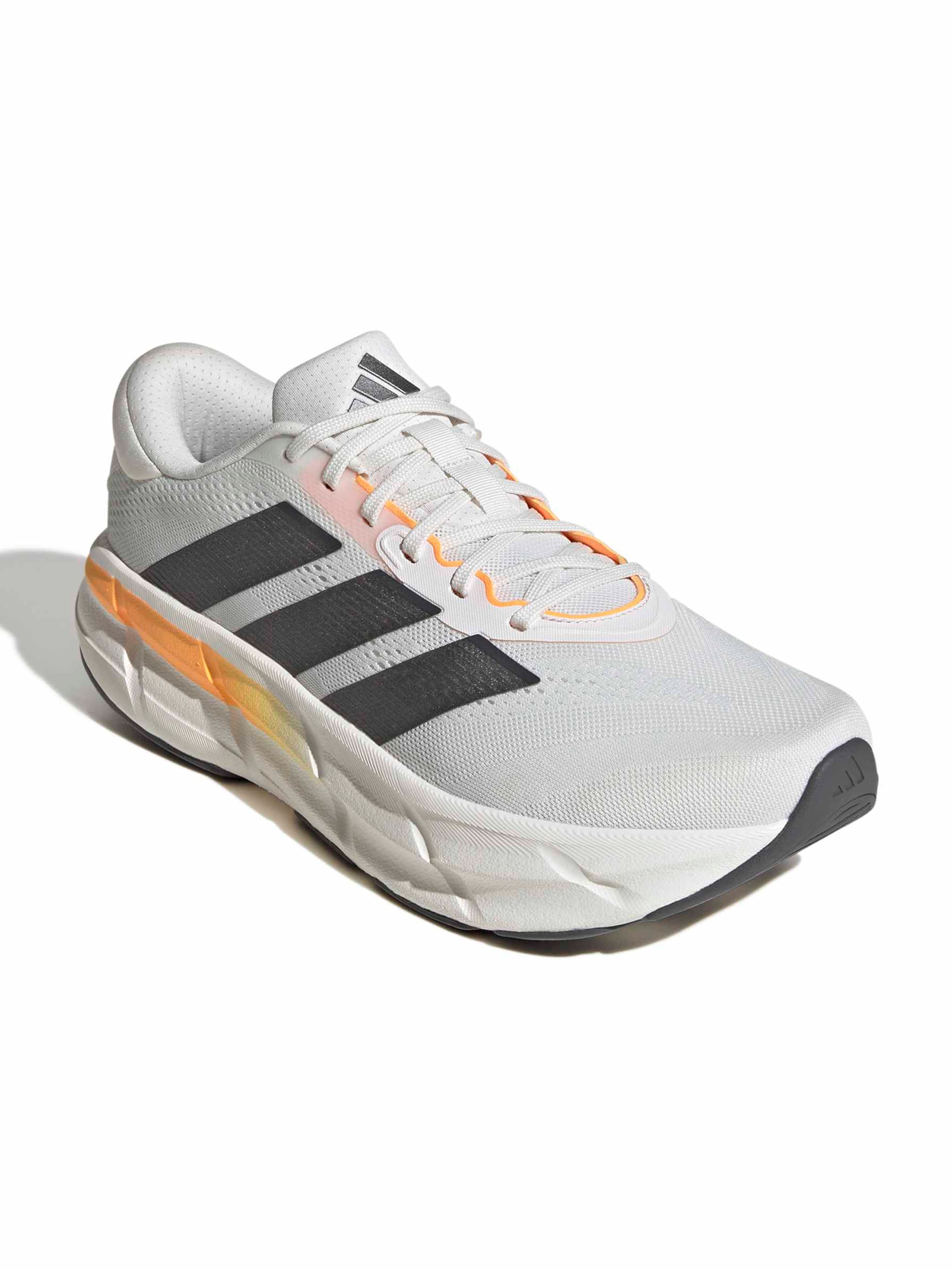 ADIDAS PERFORMANCE Bežecká obuv 'QUESTAR 4', veľkosť 39-39,5 - antracitová / oranžová / biela, Produkt