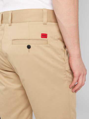 Regular Pantalon chino 'Darik' HUGO en beige