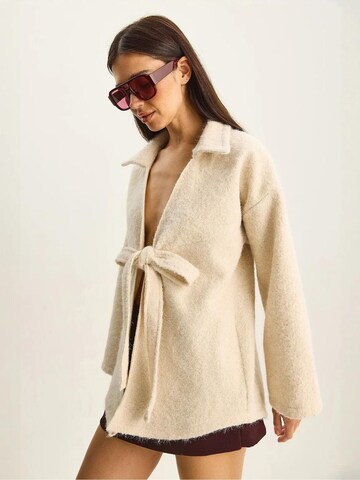 Cardigan Bianco Lucci en beige