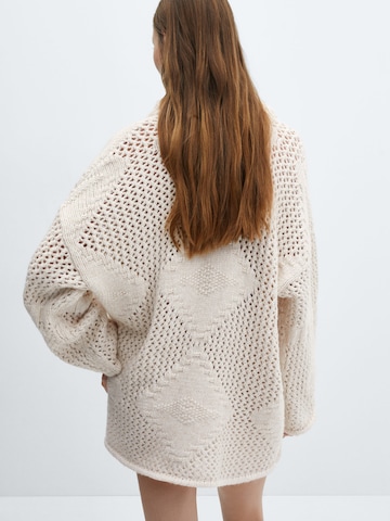 Cardigan 'Calada' MANGO en beige