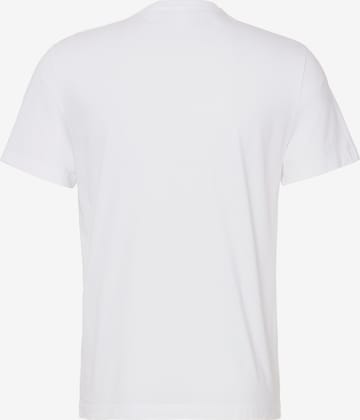 Coupe regular T-Shirt LACOSTE en blanc