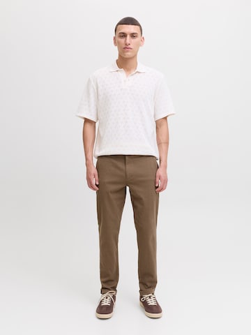 JACK & JONES - Slimfit Pantalón chino 'JJMarco JJFURY' en marrón: frente