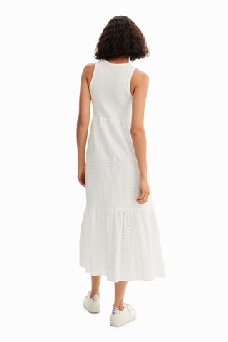 Robe Desigual en blanc