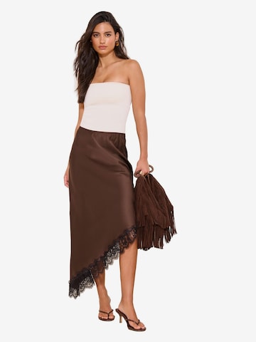 Lipsy Hame värissä ruskea: etupuoli