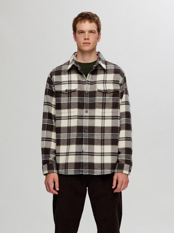Comfort fit Camicia 'Pablo' di SELECTED HOMME in beige: frontale
