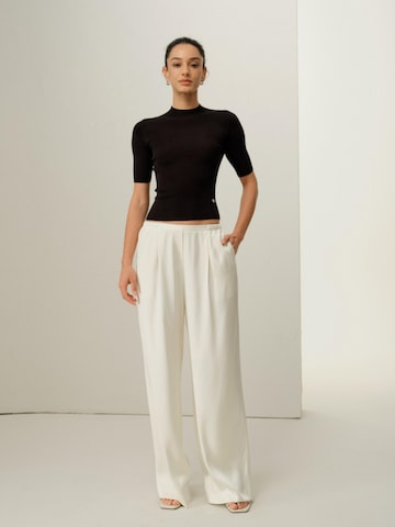 Lilysilk - Camiseta tradicional en negro