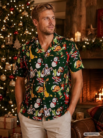 Regular fit Camicia 'Christmas Written Santa' di King Kameha in verde