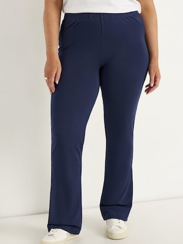 Cellbes of Sweden Bootcut Leggings in Blauw: voorkant