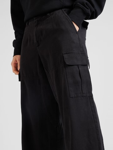 Loosefit Pantalon cargo TOPMAN en noir